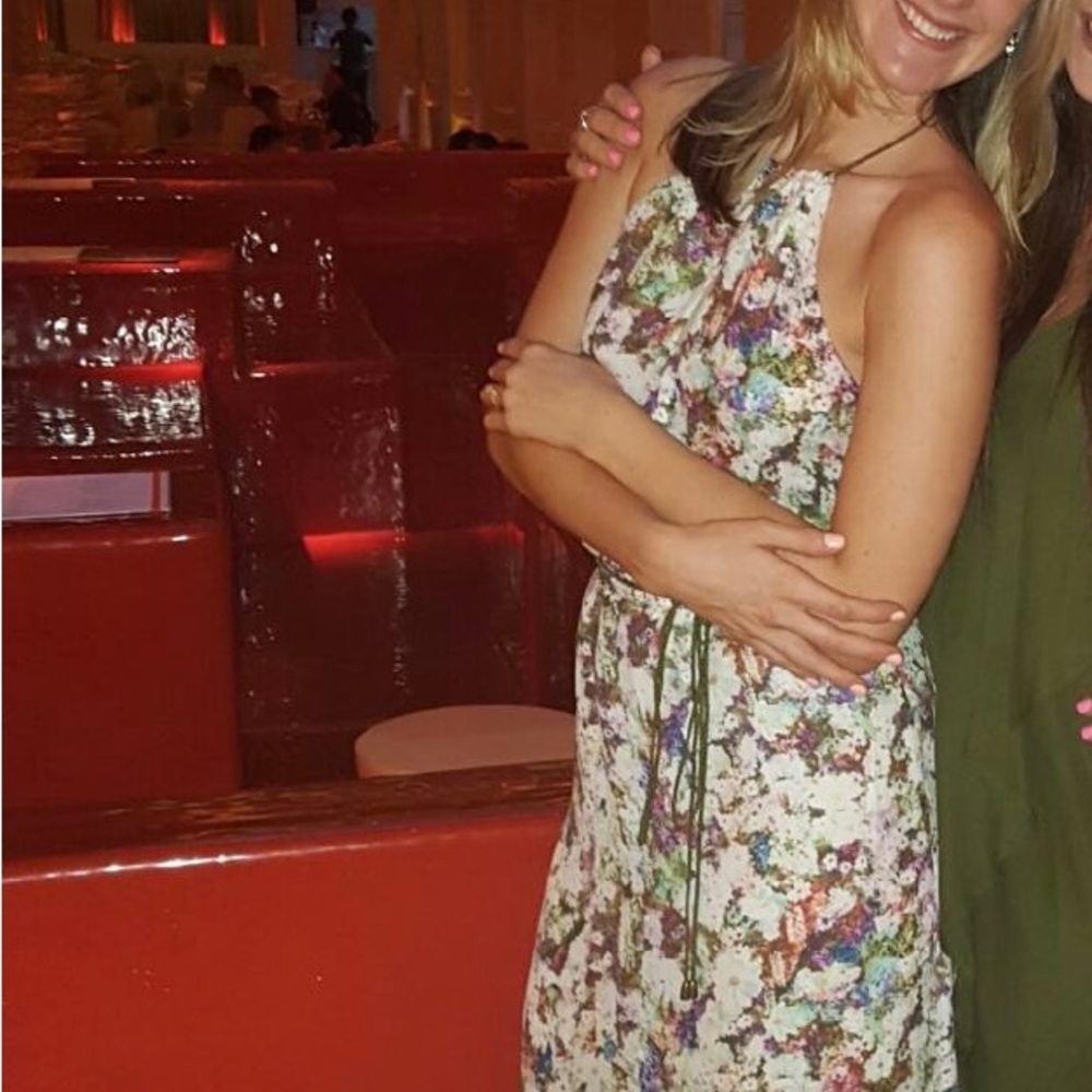 2016 Guess Maxi Dress!